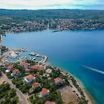 Zlatica By Interhome Appartement Šilo