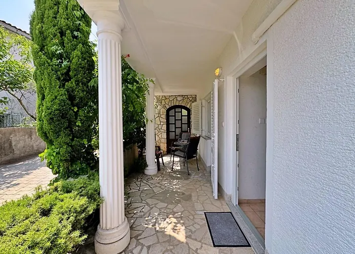 Apartment Zlatica By Interhome