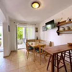 Apartament Zlatica By Interhome
